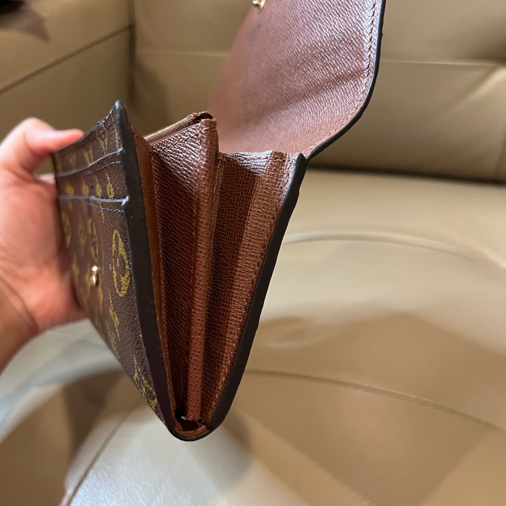 Sold xxxx Louis Vuitton Monogram Sarah wallet - Picture 6 of 10